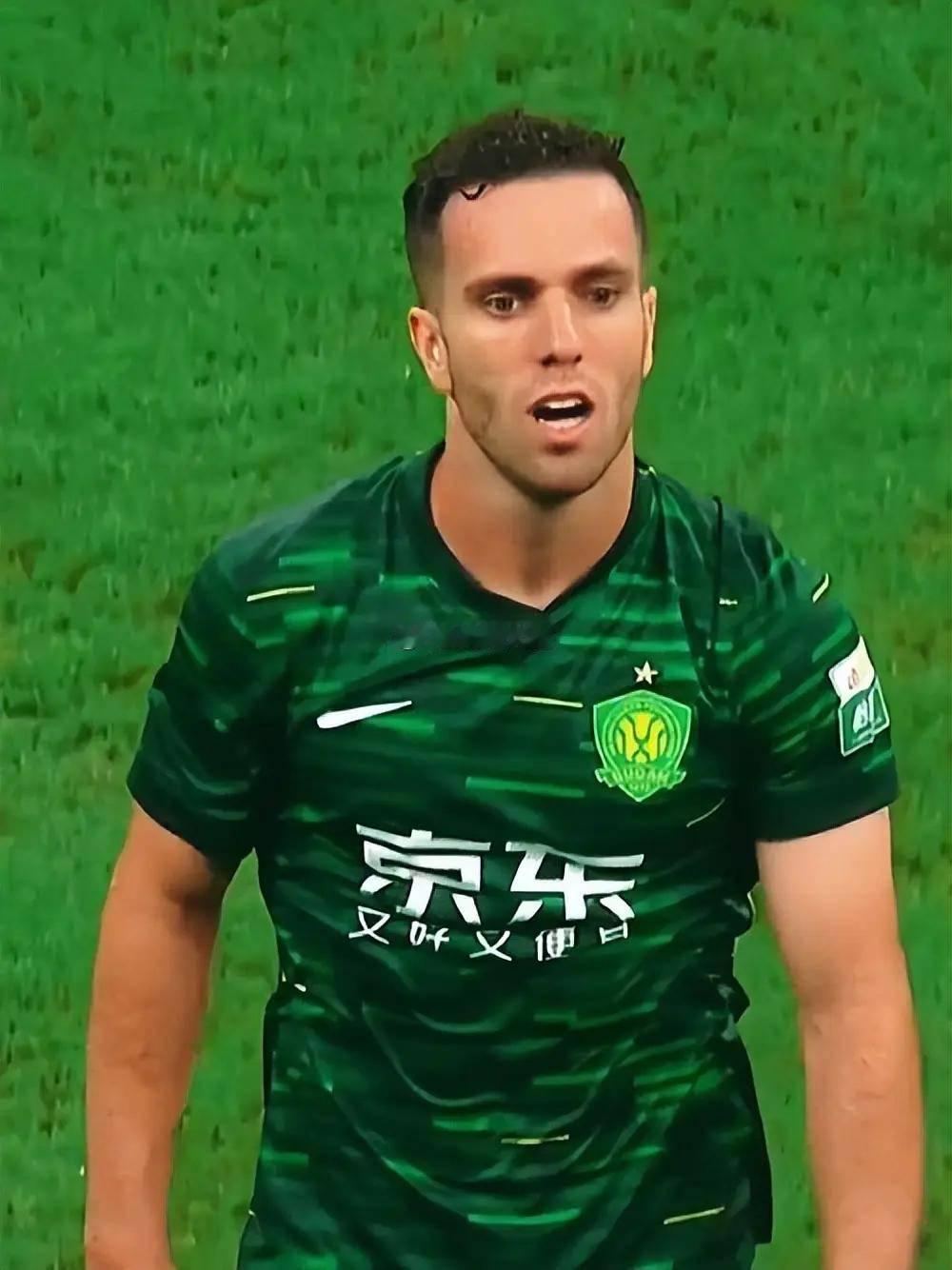 塞鸟称亚冠无弱旅。太搞笑了。请问塞尔吉尼奥，有一支球队，参加亚冠二级联赛，6场