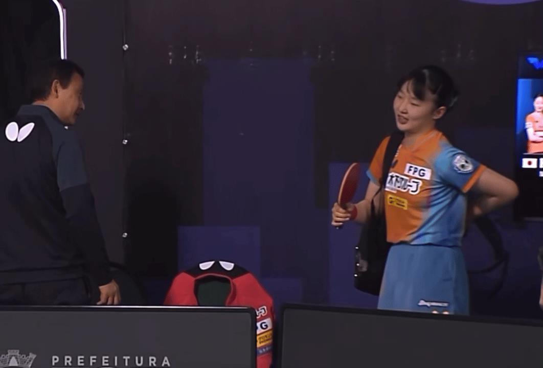 WTT球挑赛伊瓜苏站，女单十六分之一决赛，张本美和3-0战胜了奥尔特加，她放弃中