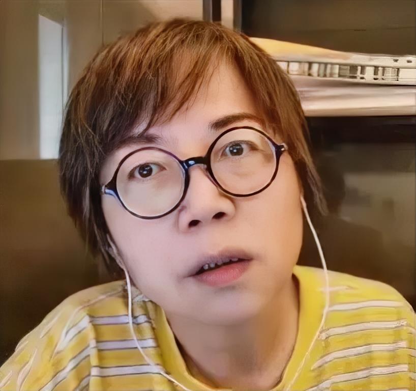 台湾名嘴黄智贤10月6日在节目中说出一番让人目瞪口呆的话，“我也相信，很多支持‘
