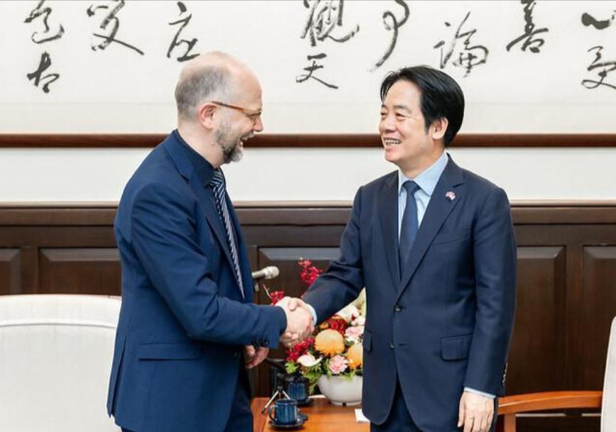 “台独”分子赖清德发表声明，5月26日，赖清德勾连德国政客，与德国跨党派议员