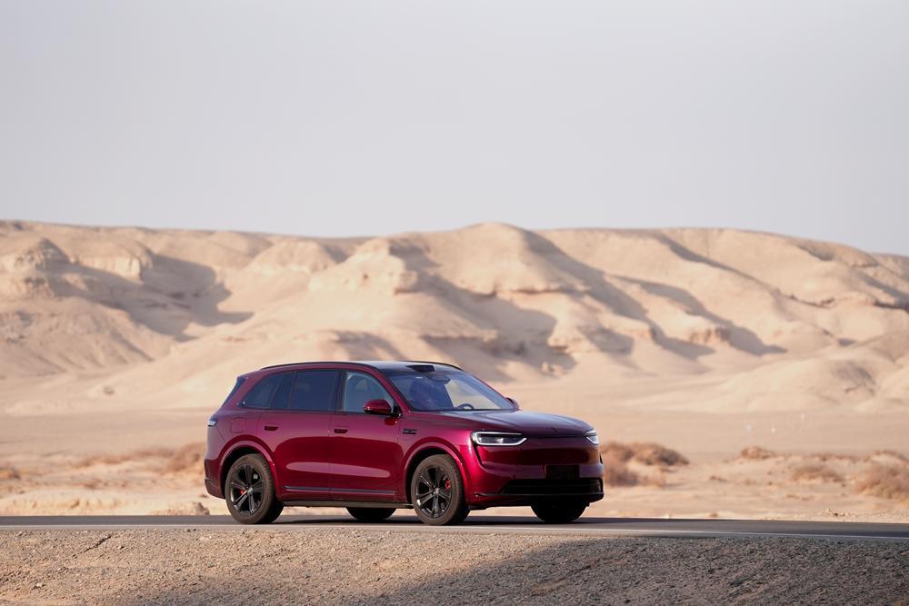 过年返乡选车不纠结，全新问界M7是全家共识款年底返乡过年，选一台能满足全家需求