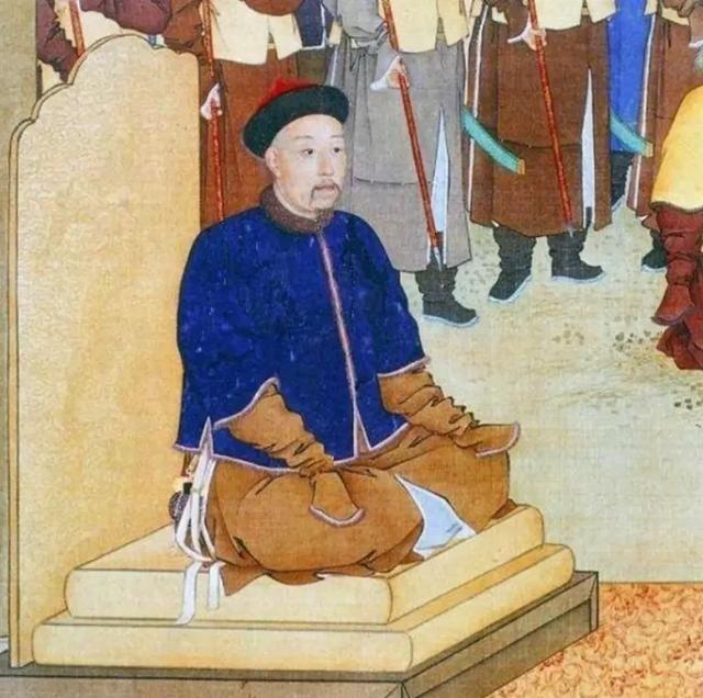 讷亲和乾隆是发小，关系很好乾隆为了压制张廷玉，特意把年轻的讷亲叫过来当张廷玉的领