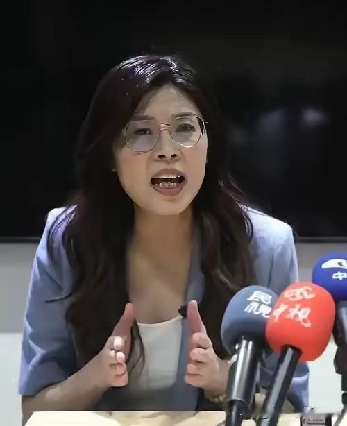 就在刚刚，​台“国民党”突然发布声明，​1月9日，针对郑丽文积极访问大陆意愿