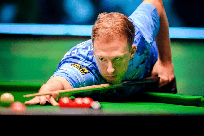 特鲁姆普: 塞尔比夺冠实至名归;我用这根球杆无法夺冠