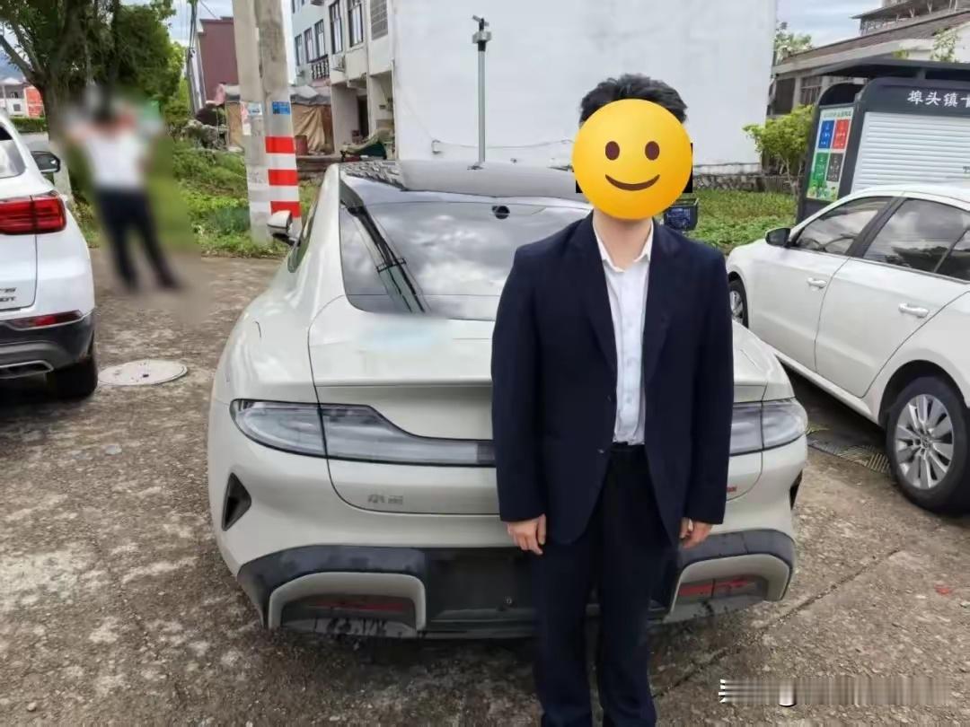 男子买小米汽车在省道测性能超速，被罚款吊销驾照近日，台州市仙居县公安局横溪派出所