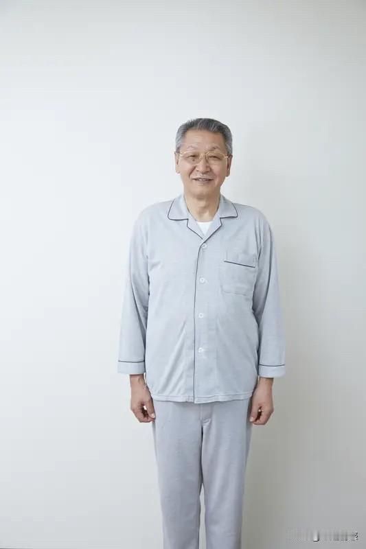 70岁以后，男性还能做到这8件事，晚年状态依然“在线”70岁，对于许多老人来
