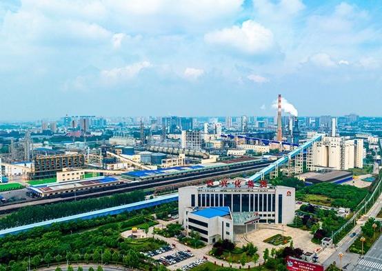 兴化集团老厂区搬迁后的土地划到兴平高新区了。随着老厂区生产功能迁往榆林，原址将腾