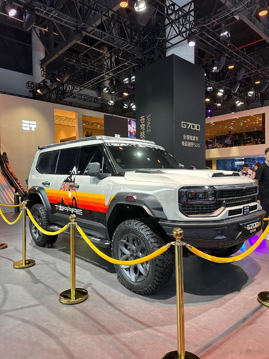 成都车展-捷途纵横G700🚗车长近5.2米⚙️鲲鹏超能混动CDM-O系统，综