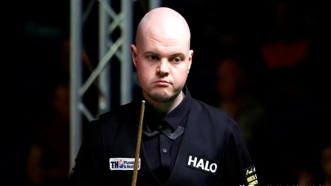 斯诺克圈的“决赛软脚虾”终于硬气了一回！说的就是杰克·利索夫斯基。就在202