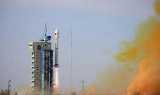 发射成功！北京时间2025年11月19日12时01分，我国在酒泉卫星发射中心