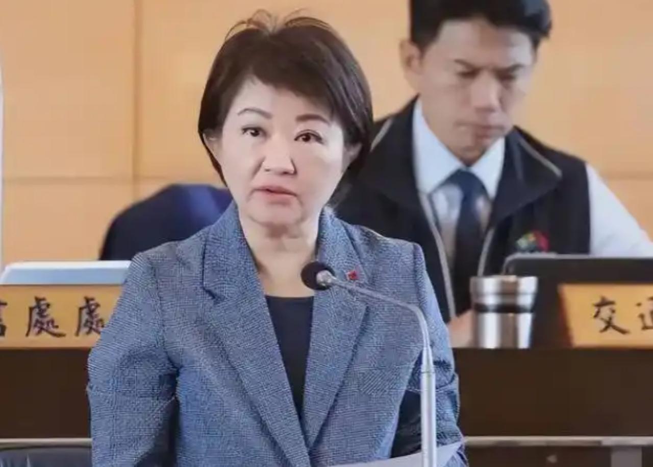 卢秀燕，这位现任台中市长，干了件跌破所有人眼镜的事：国民党的党内提名程序连影子都