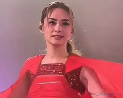 哎哟喂，阿娇这颜值真是没谁了！这年纪这脸，想挑个缺点都下不去嘴。你说气人不，人家