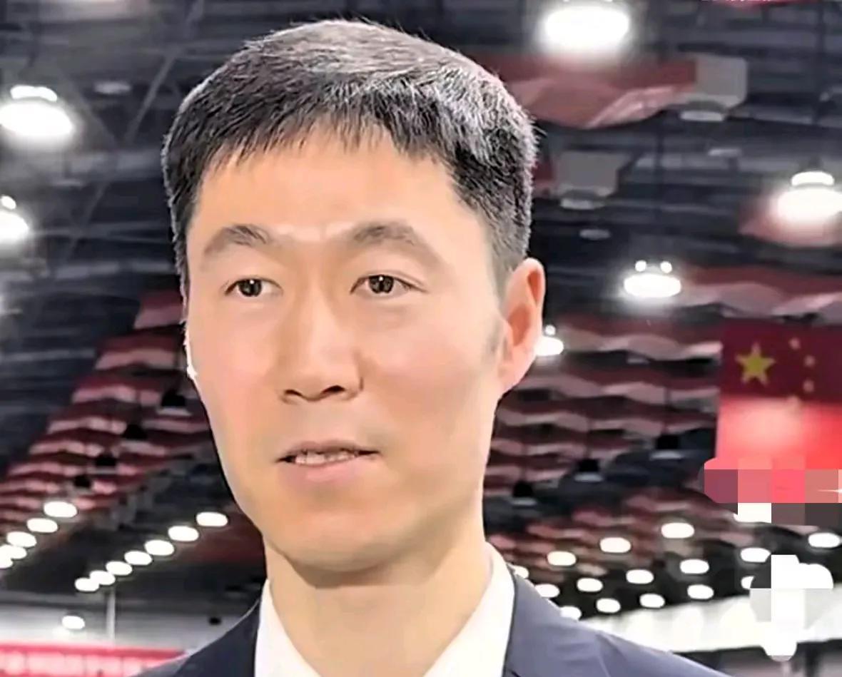 王励勤今儿特意点了孙颖莎，说她这场打得是真得夸！削球手本来就难缠，磨起来能让人没
