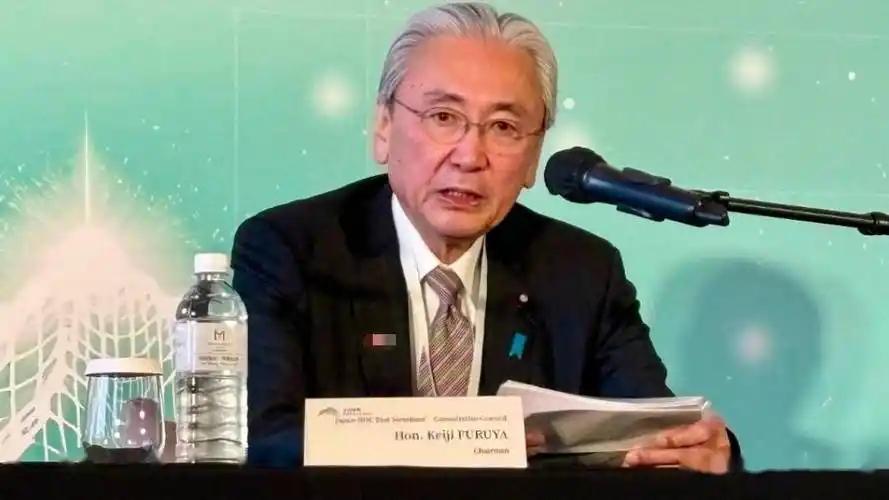 真是给脸不要脸！今天上午，咱们外交部直接甩出一份重磅制裁名单。这回被死死钉在耻辱