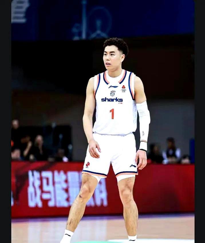 CBA有个怪事，有人三分命中率快60%了，这个数字放在任何联赛都相当扎眼，但真正