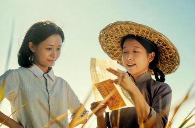 马来西亚的《东方早报》，直接公开点名批评了新加坡的《联合早报》。两边争执的由