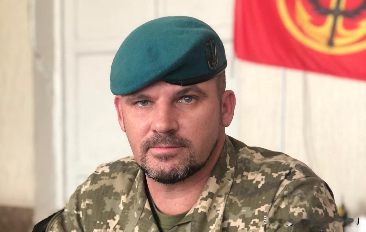 “俄军无法在年底前攻占波克罗夫斯克。”乌军总参谋长安德烈·赫纳托夫在接受采访时预