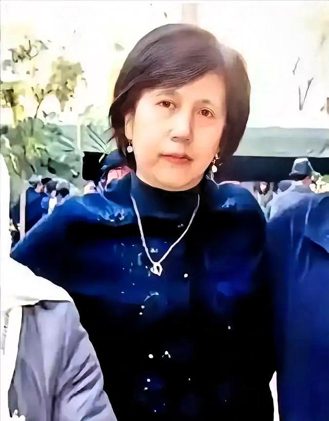 1955年，钱学森从美国回国，在这片土地上扎根奉献。30年后，他的女儿钱永真