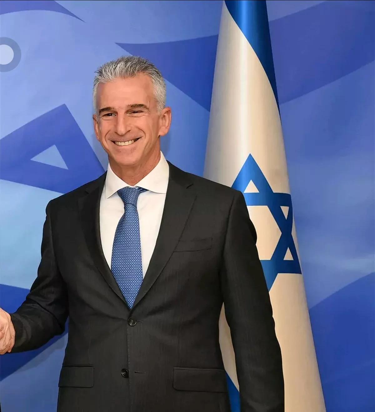 《国土报》报道，当地时间8日，在土耳其宣布，将以“种族灭绝、反人类罪”罪名，对以