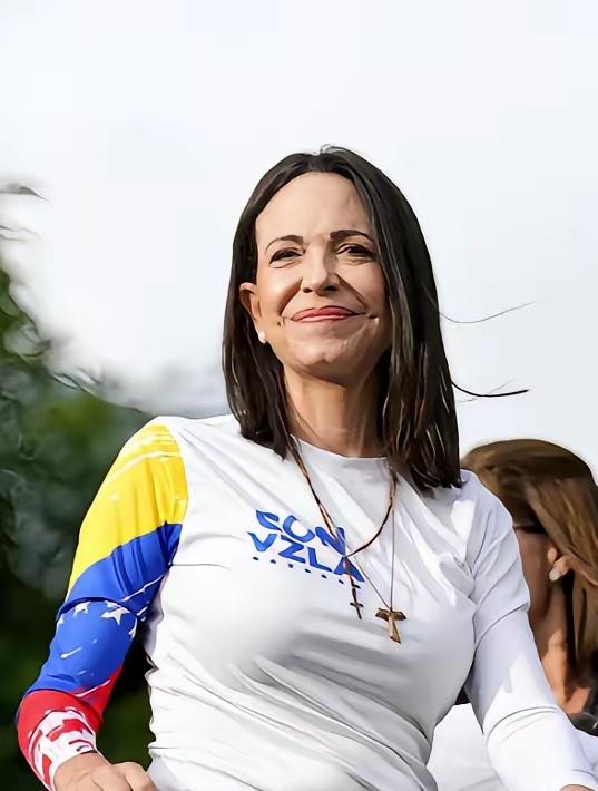 .2025年，玛丽亚·科里娜·马查多获得诺贝尔和平奖。给出的获奖理由是：她因不懈