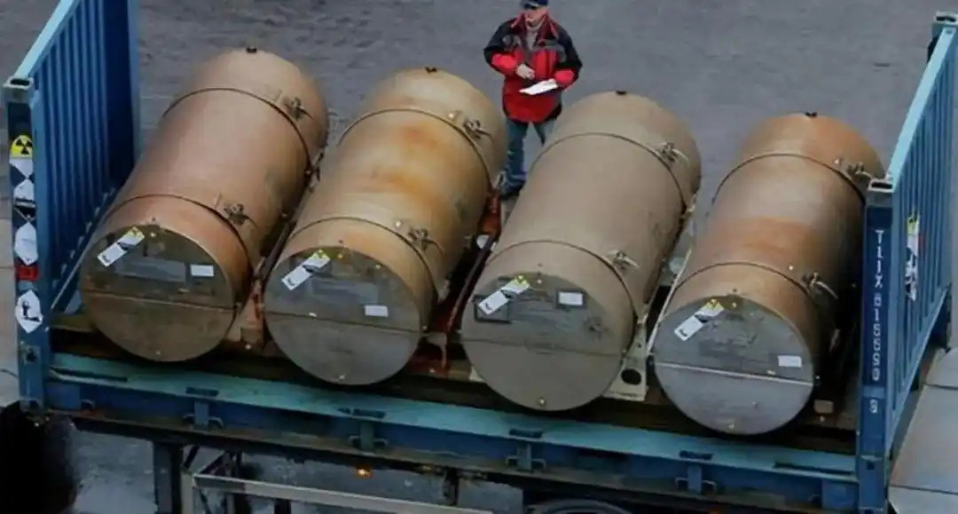 目的挺明显的！美国能源部1月5日宣布，计划未来10年拿出27亿美元投入本土铀浓缩