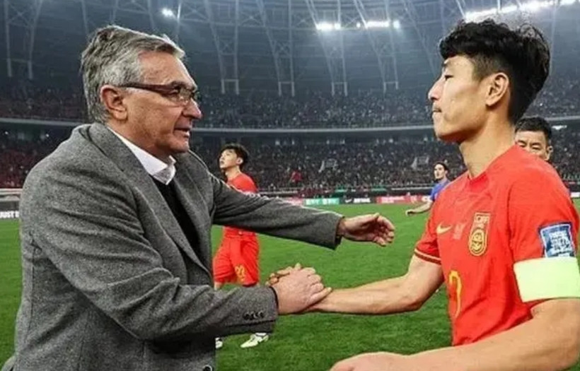 武磊离开国足返回上海海港俱乐部伊万科维奇只能怪自己的命不好了，经过了三天的康