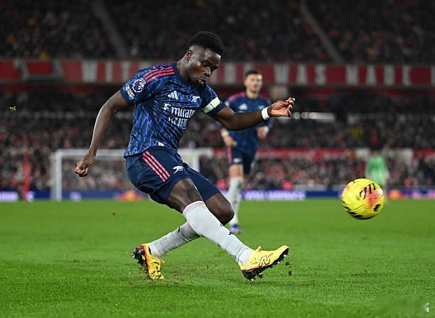 阿森纳种种迹象表明，萨卡的肌肉疲劳到了一个临界点，阿尔特塔需要谨慎使用萨卡。欧