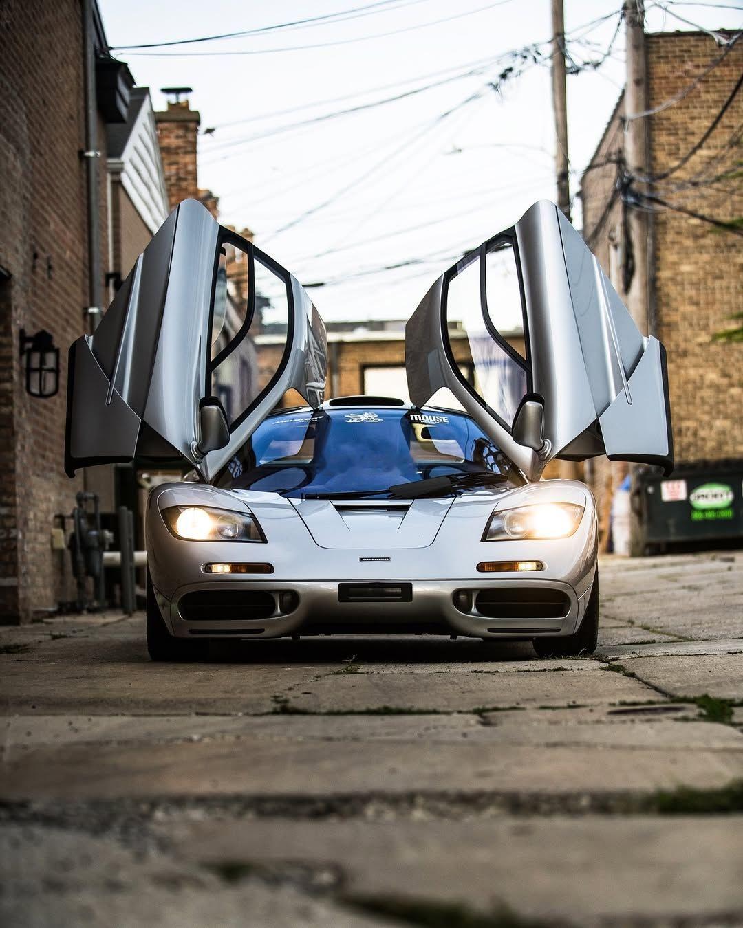 MclarenF1（1992-1998），被广泛的认为是有史以来最伟大的汽车之