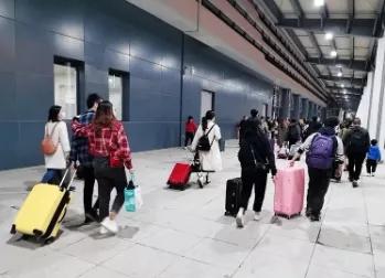 真不是不让你回家，是怕你回去躺不平！最近国家紧急开会，重点就一句话！严防农民