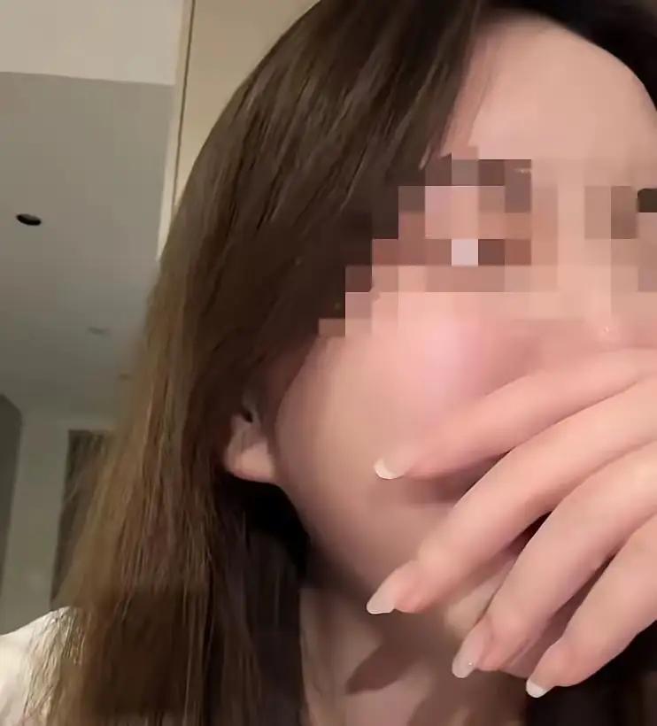 一个月薪四千多的郑州文员，用"生理期不适"骗过领导批了三天假，其实是跑去河南省人