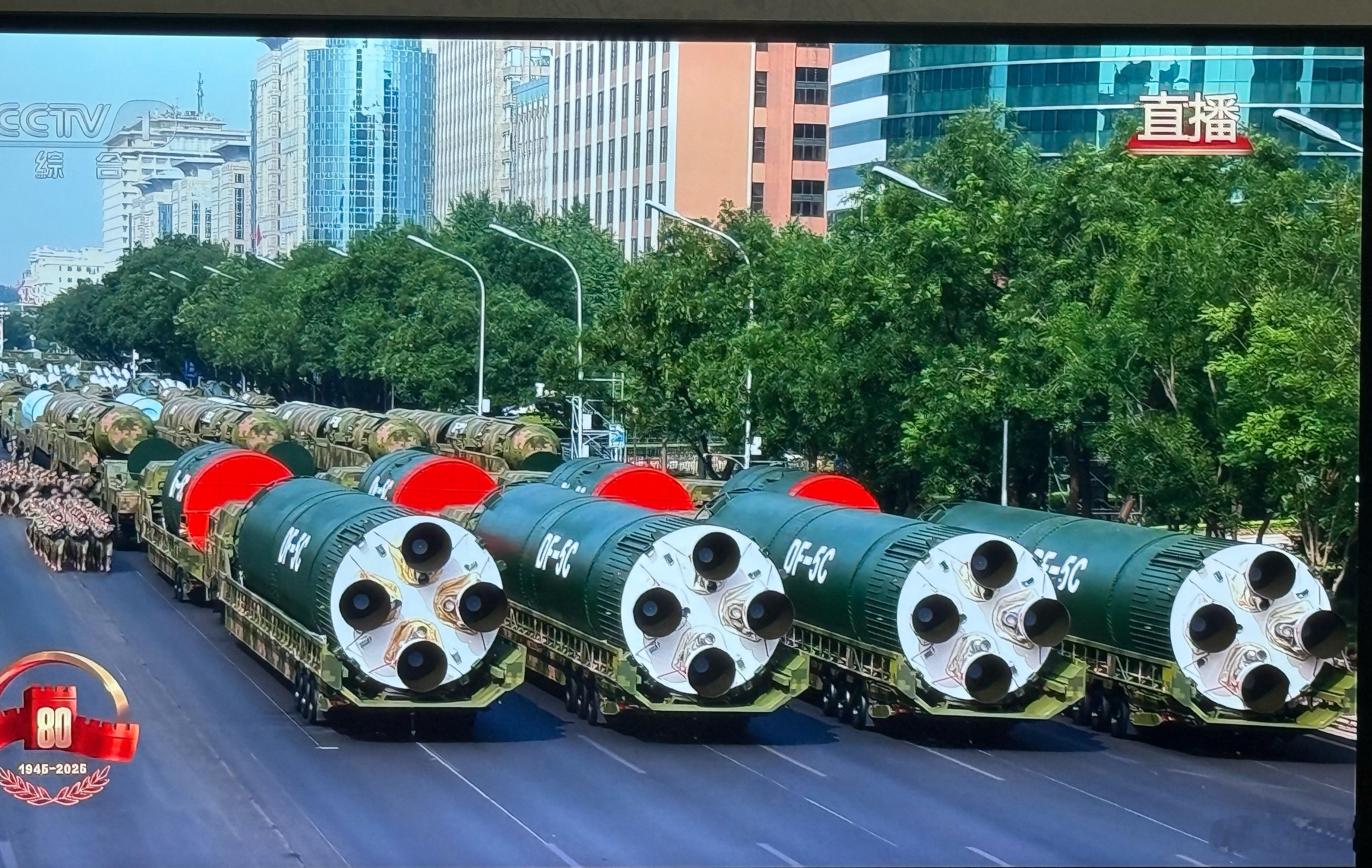 就认出来巨浪3和东风5C​​​