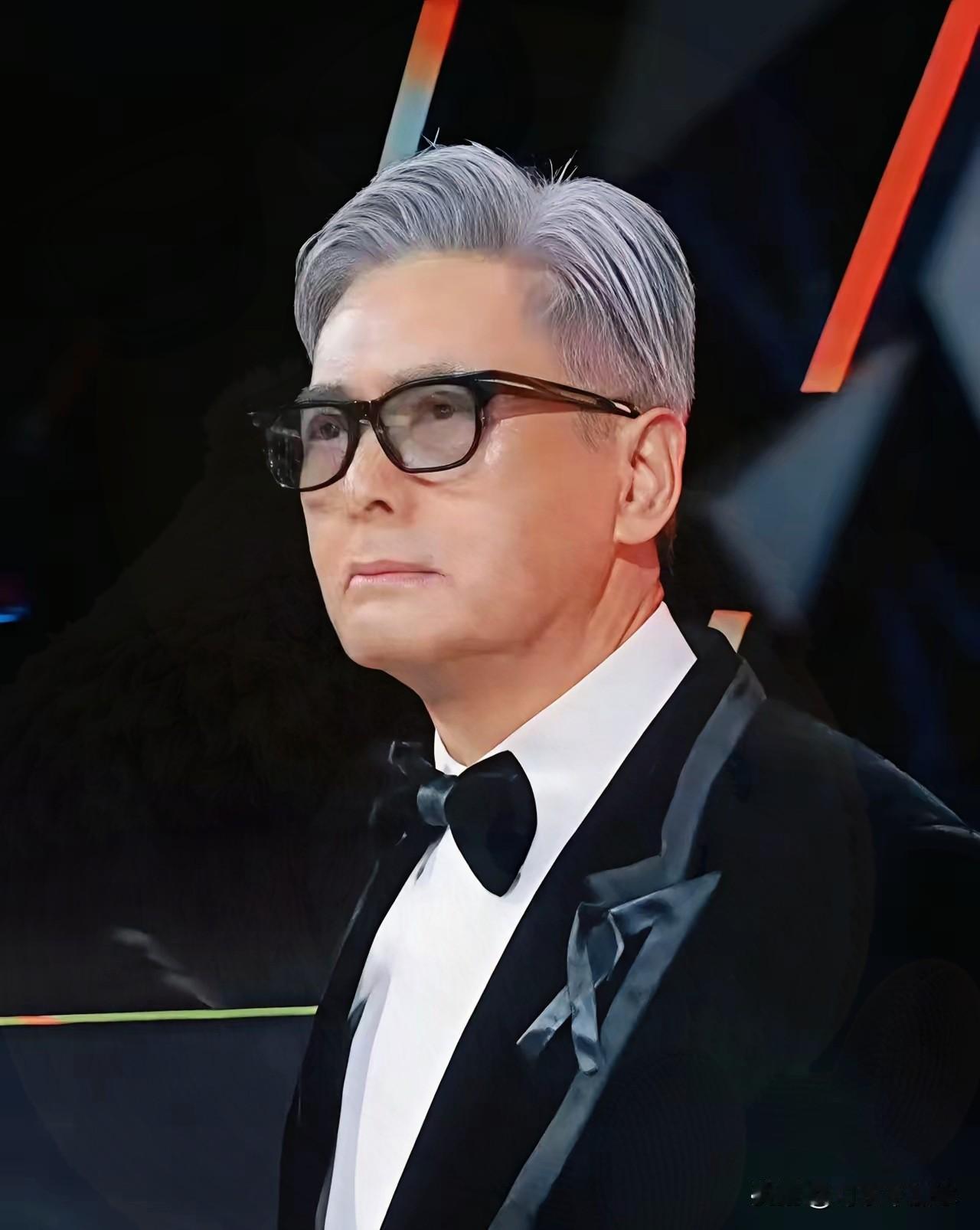 周润发70岁生日这个年龄对于很多人来说已经是步入老年的标志了而70岁