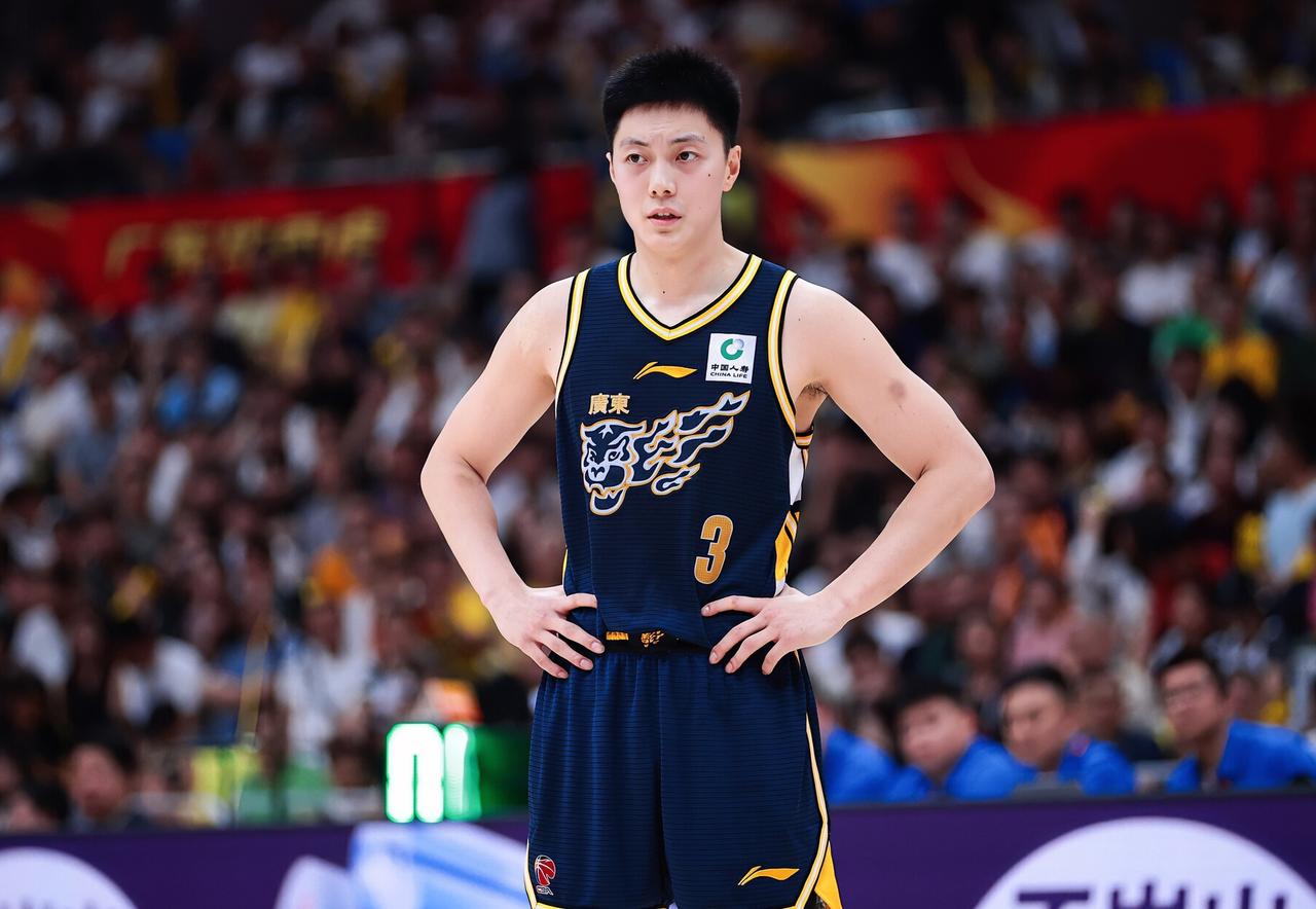 徐杰：胡椒仔，你的状态是差到多离谱啊？非得逼到杜指导用拉肚子的我把你换下来。胡