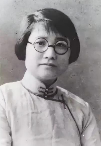 才女苏雪林，结婚36年，拒绝与丈夫同房。丈夫离世后，她坚持守寡38年，一生未育，