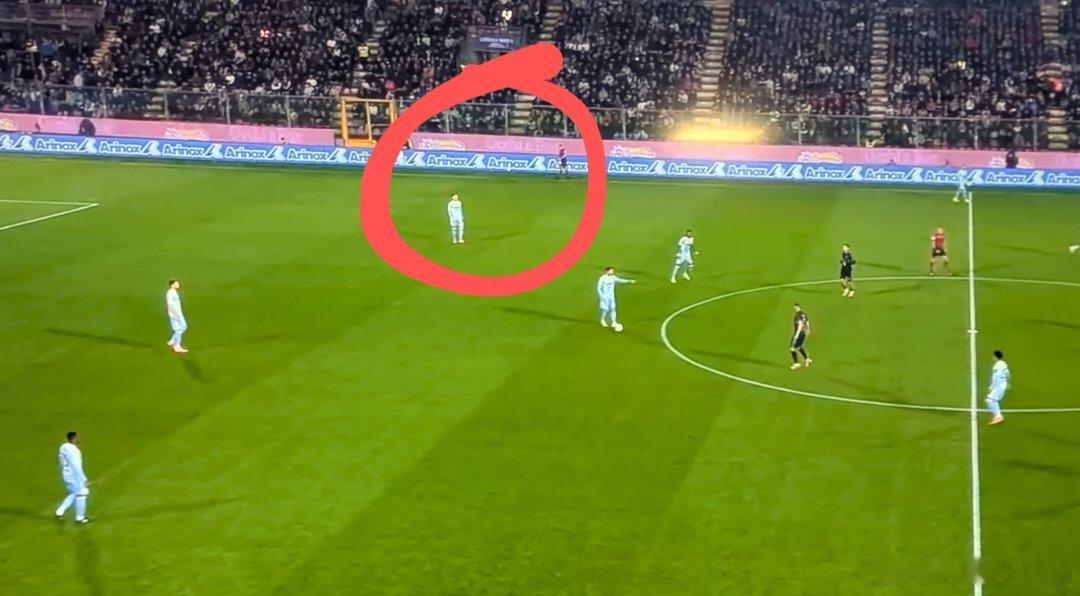 上场为攻！斯帕莱蒂锐评对库普梅纳斯的安排：“库普可以胜任左后卫的位置，他之前在国