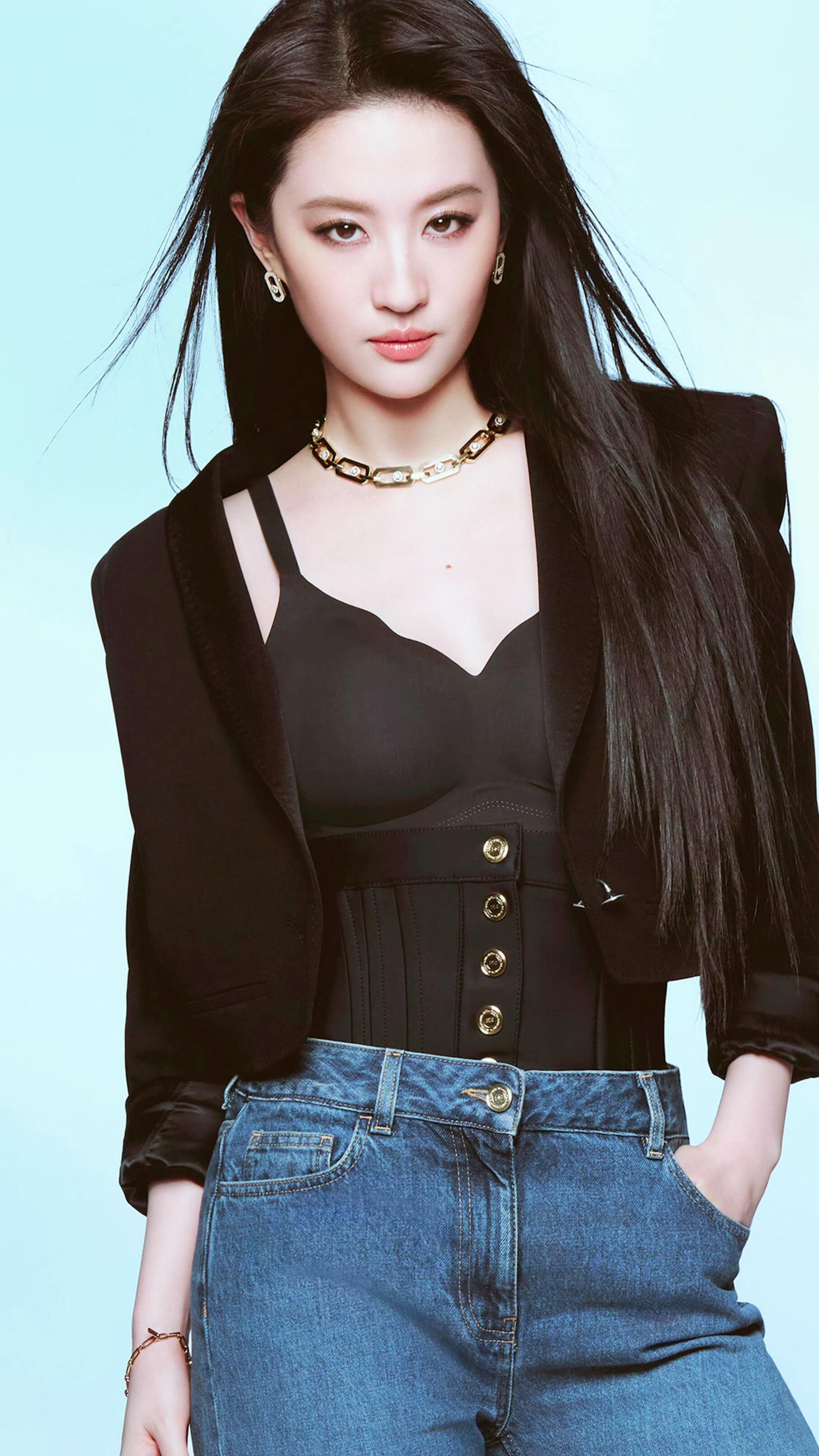 舍不得删的一套壁纸刘亦菲就是美神降临