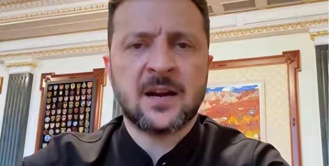 司机想把总统继续当下去，被老特怼了。美国总统特朗普责问司机：“等等，要是照你说