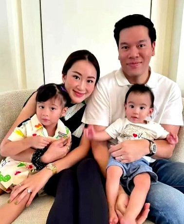 佩通坦停职后，最开心的不是被叫叔叔的洪森，也不是佩通坦的对手，而是泰王的侄子皮塔
