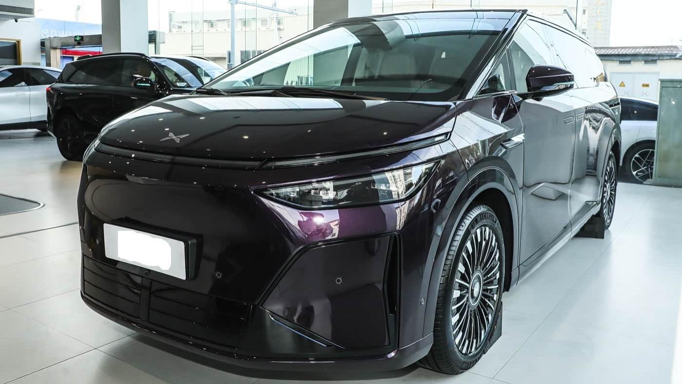 小鹏X9：31万内中大型MPV，5.3米车长+1602km续航，颠覆传统MPV