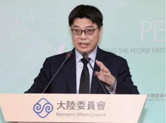 外媒10月2日报道：“台湾陆委会主委邱垂正星期四（10月2日）在电台专访中说，今