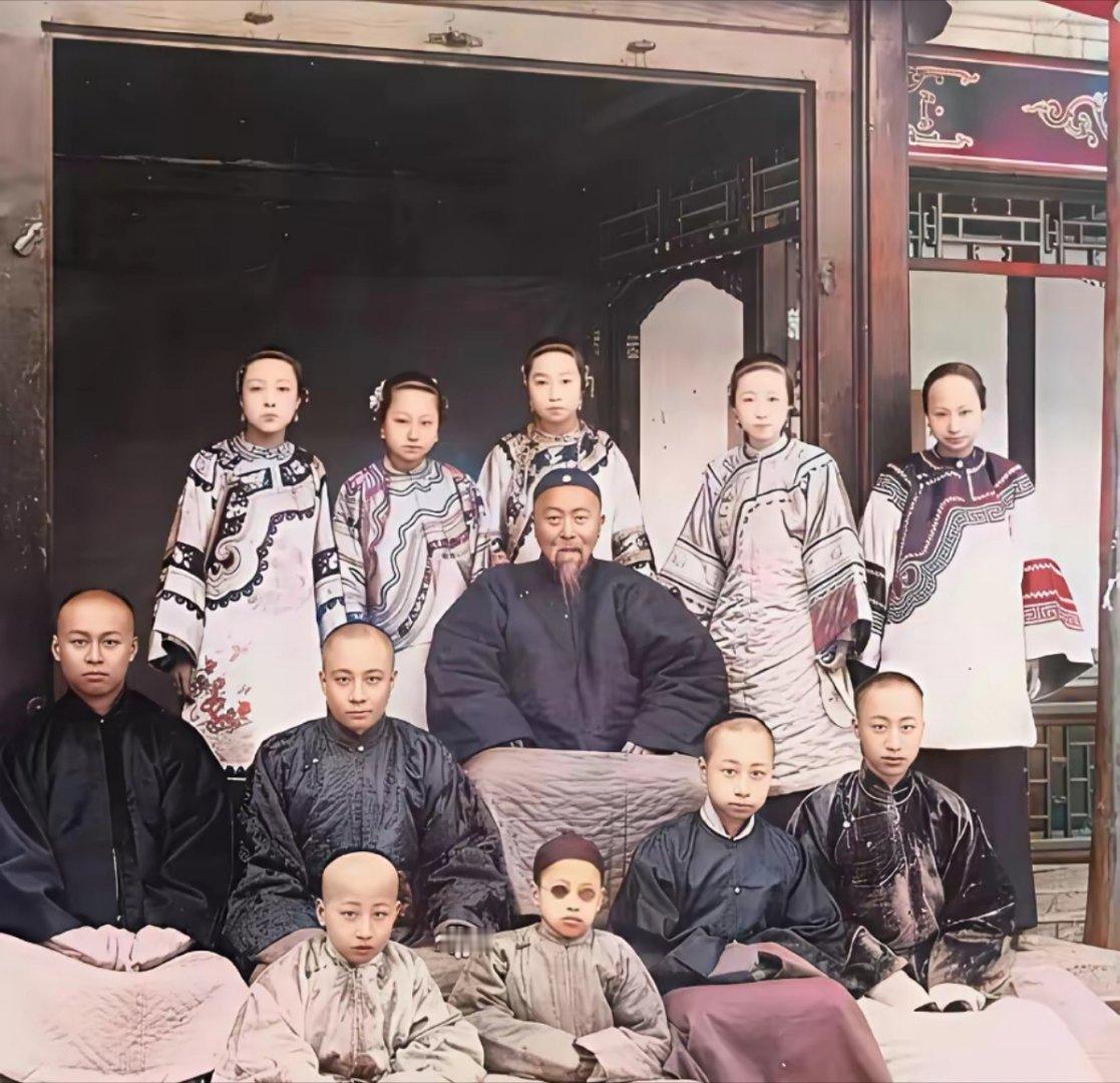李鸿章一家难得一见的全家合影照历史