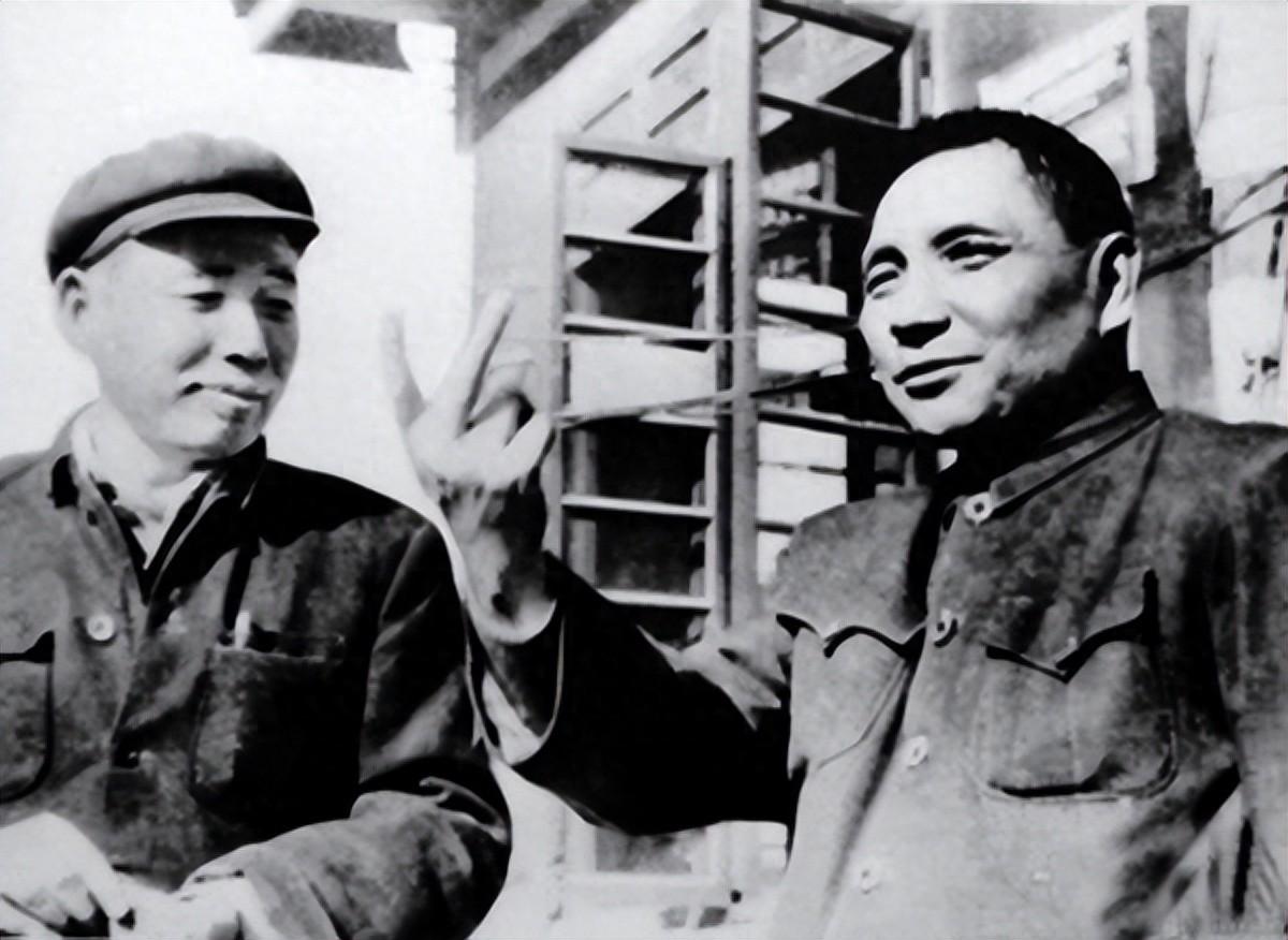 小平到底参加过遵义会议没有？1958年，邓小平视察贵州，专门来到遵义会议旧址参观