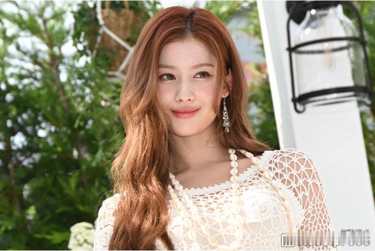 凑崎纱夏Sana*路过会飘来一阵淡雅的香水味..sana欧尼今天也会遇见吗好
