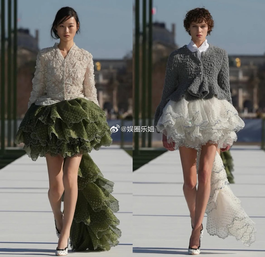 迪奥2026秋冬女装秀场直击｜第一部分由乔纳森·安德森操刀的DIOR2026秋