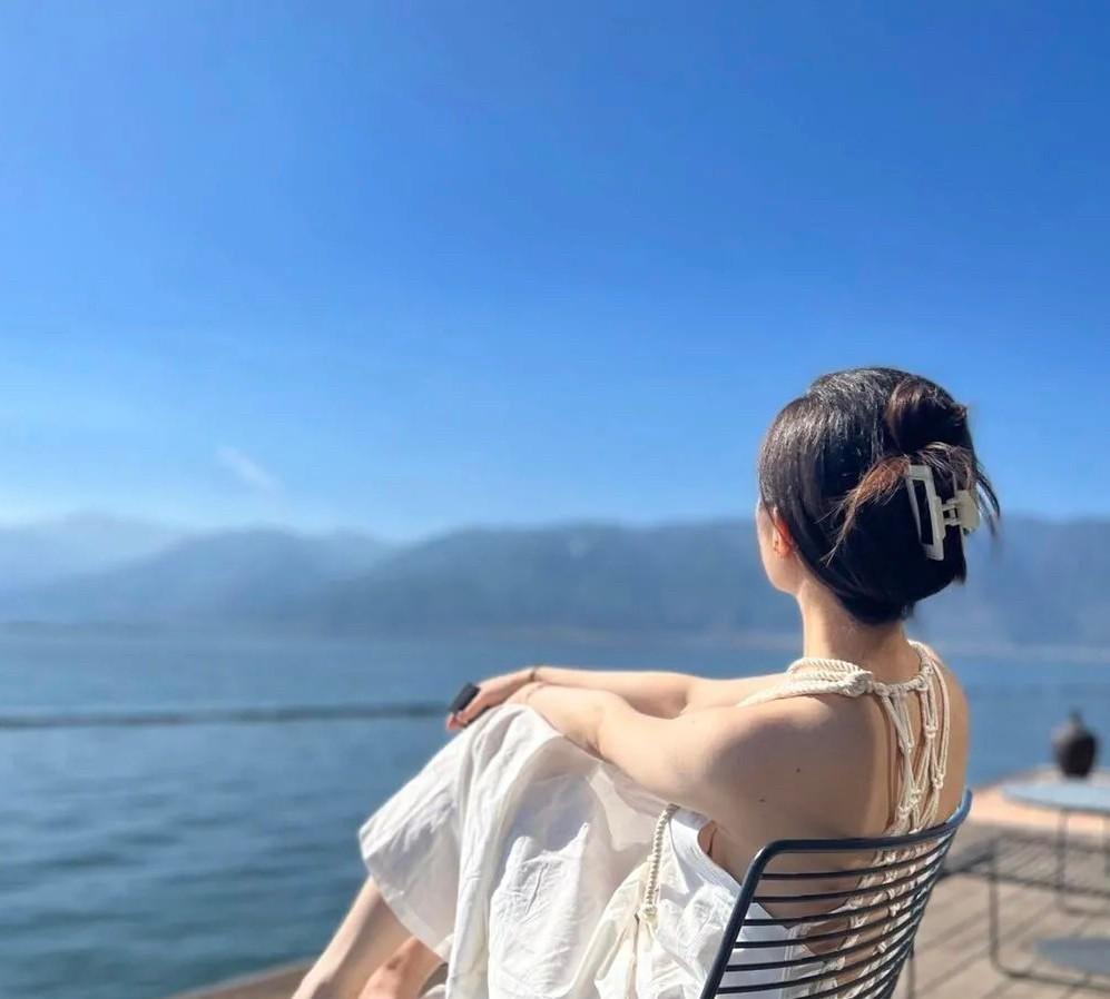 女人最大的心寒是什么？我舍不得花你的钱，舍不得让你干什么家务，更舍不得让你生气