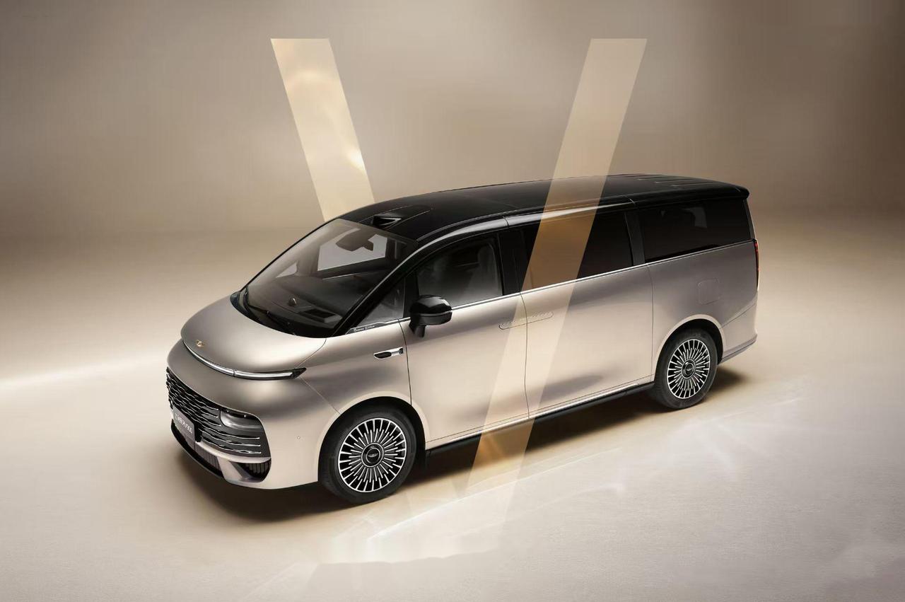 【从小鹏X9到银河V900可以看出，纯电MPV真不行！】大家发现没有，小鹏X9