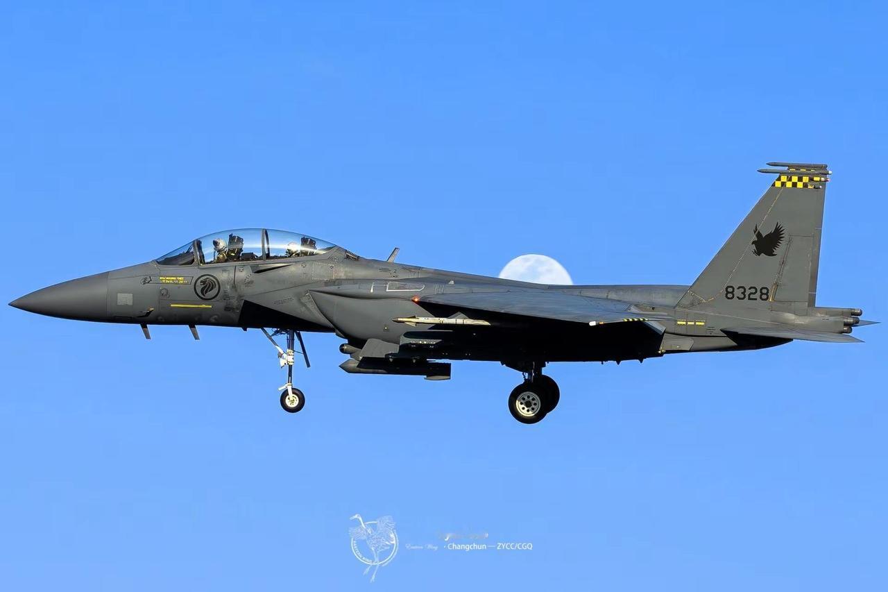 2026第一修😋航空摄影美军F15追飞机的人