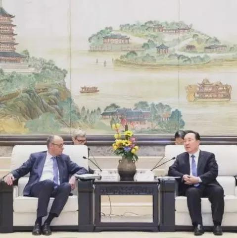 英伟达, 深夜大跌!