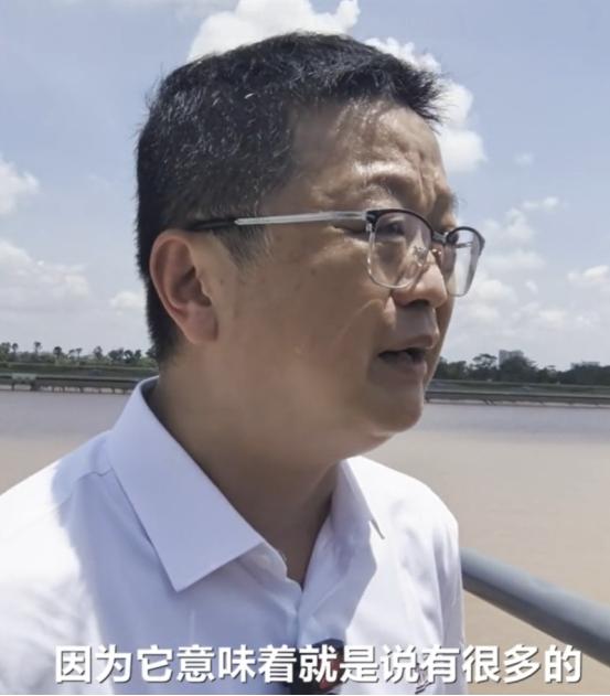 越南，已经主动从中国的经济巨舰上撤了！很多人只当是广西修了条河，却没意识到，越南