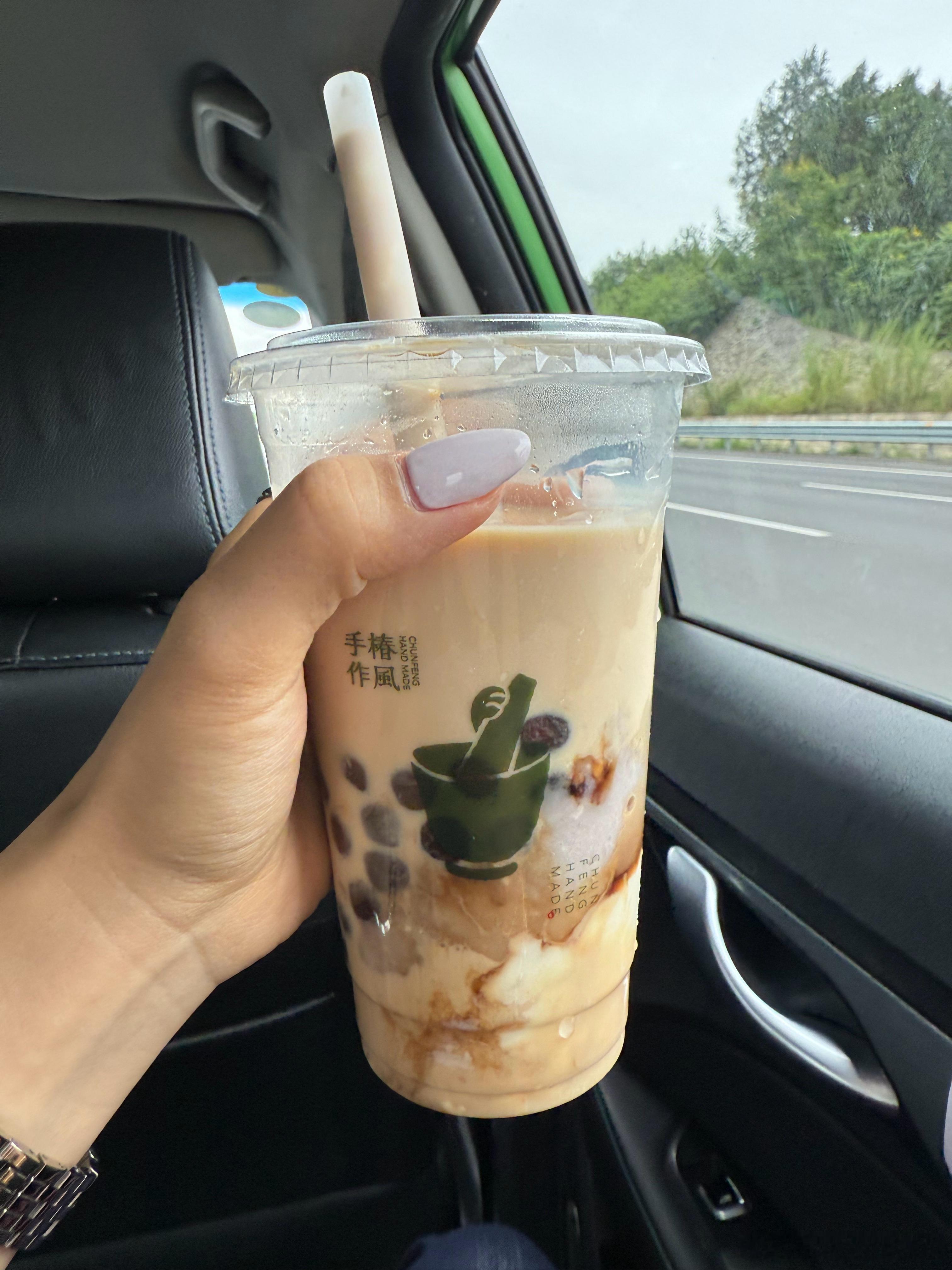 成都这家奶茶超级好喝的！​​​